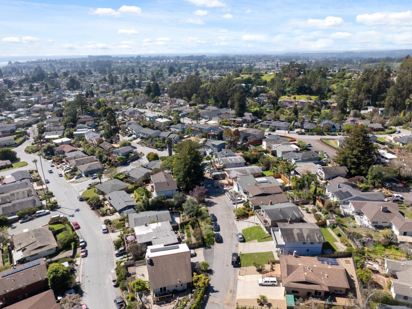 Detail Gallery Image 65 of 73 For 5493 Ball Dr, Soquel,  CA 95073 - 4 Beds | 2/1 Baths