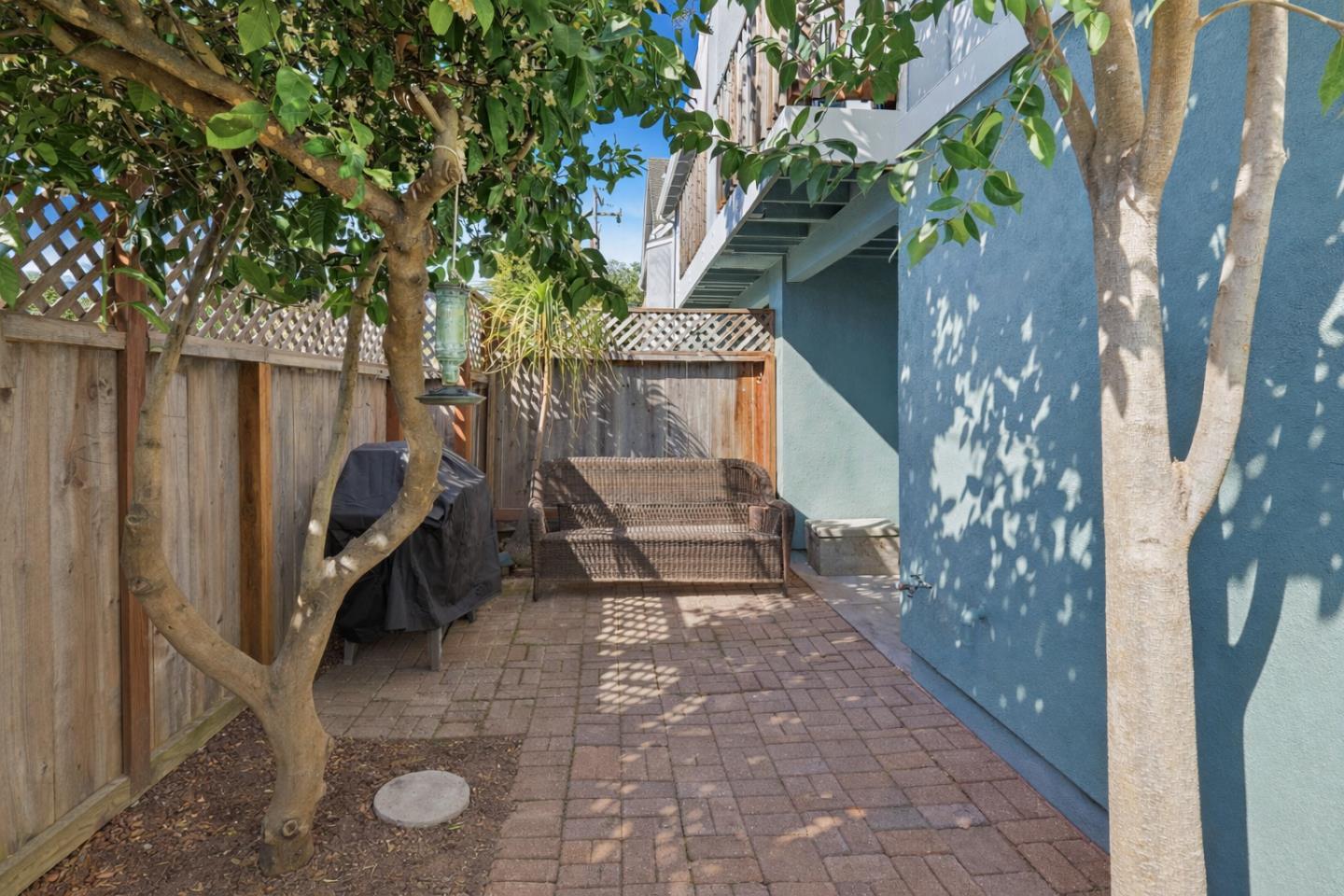 Detail Gallery Image 26 of 26 For 110 Library Ln, Santa Cruz,  CA 95062 - 2 Beds | 2 Baths