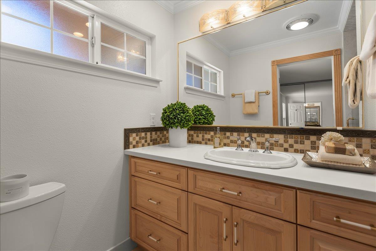 Detail Gallery Image 12 of 21 For 1463 Teresita Dr, San Jose,  CA 95129 - 3 Beds | 2 Baths