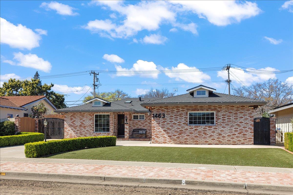 Detail Gallery Image 2 of 21 For 1463 Teresita Dr, San Jose,  CA 95129 - 3 Beds | 2 Baths