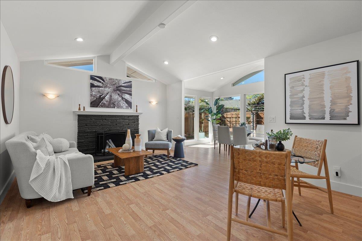 Detail Gallery Image 4 of 21 For 1463 Teresita Dr, San Jose,  CA 95129 - 3 Beds | 2 Baths