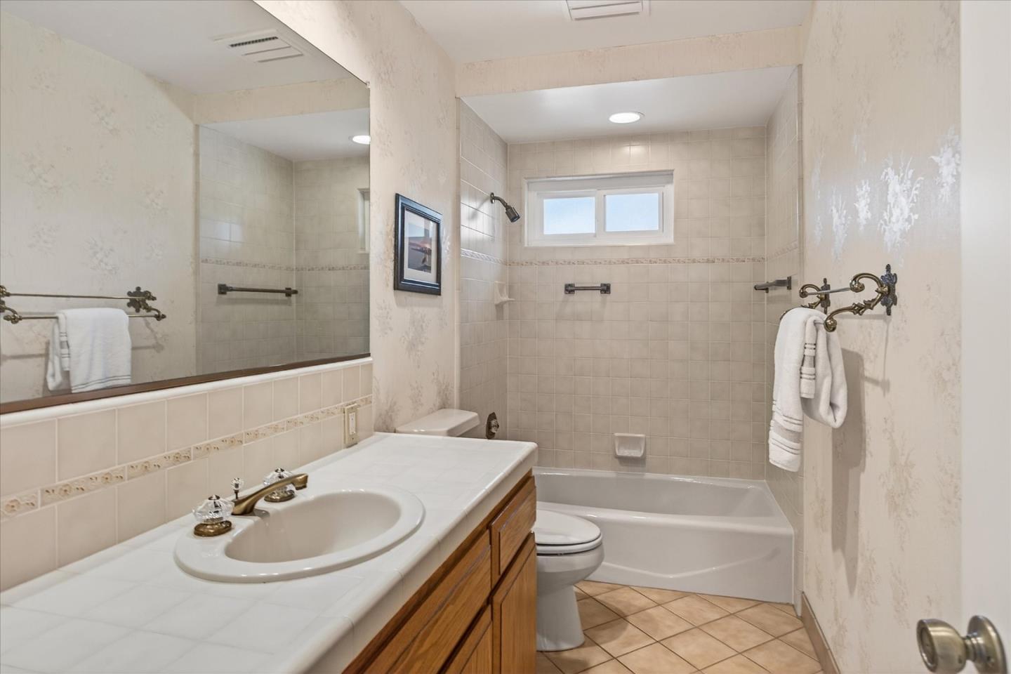 Detail Gallery Image 21 of 27 For 2069 Mayfield Ave, San Jose,  CA 95130 - 3 Beds | 2 Baths