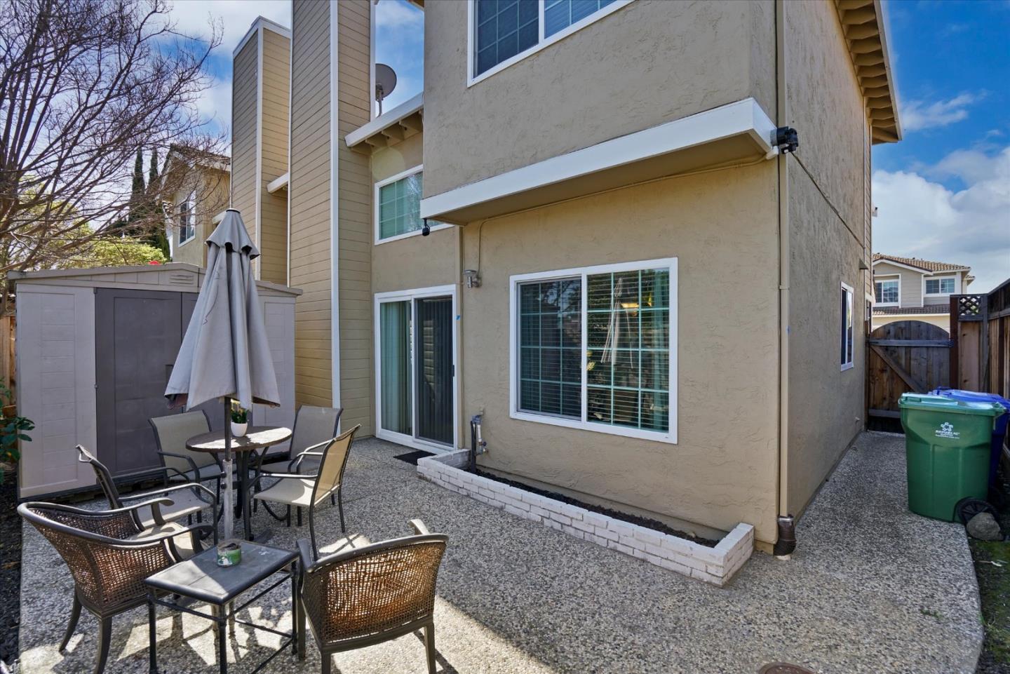 Detail Gallery Image 5 of 41 For 36184 Toulouse St, Newark,  CA 94560 - 3 Beds | 2/1 Baths