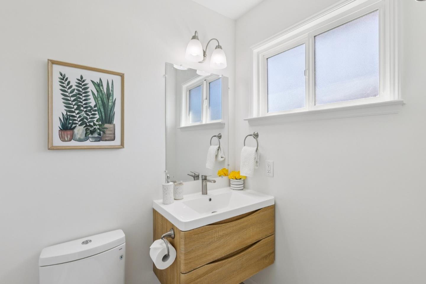 Detail Gallery Image 22 of 41 For 4930 Dickinson Dr, San Jose,  CA 95111 - 4 Beds | 2/1 Baths