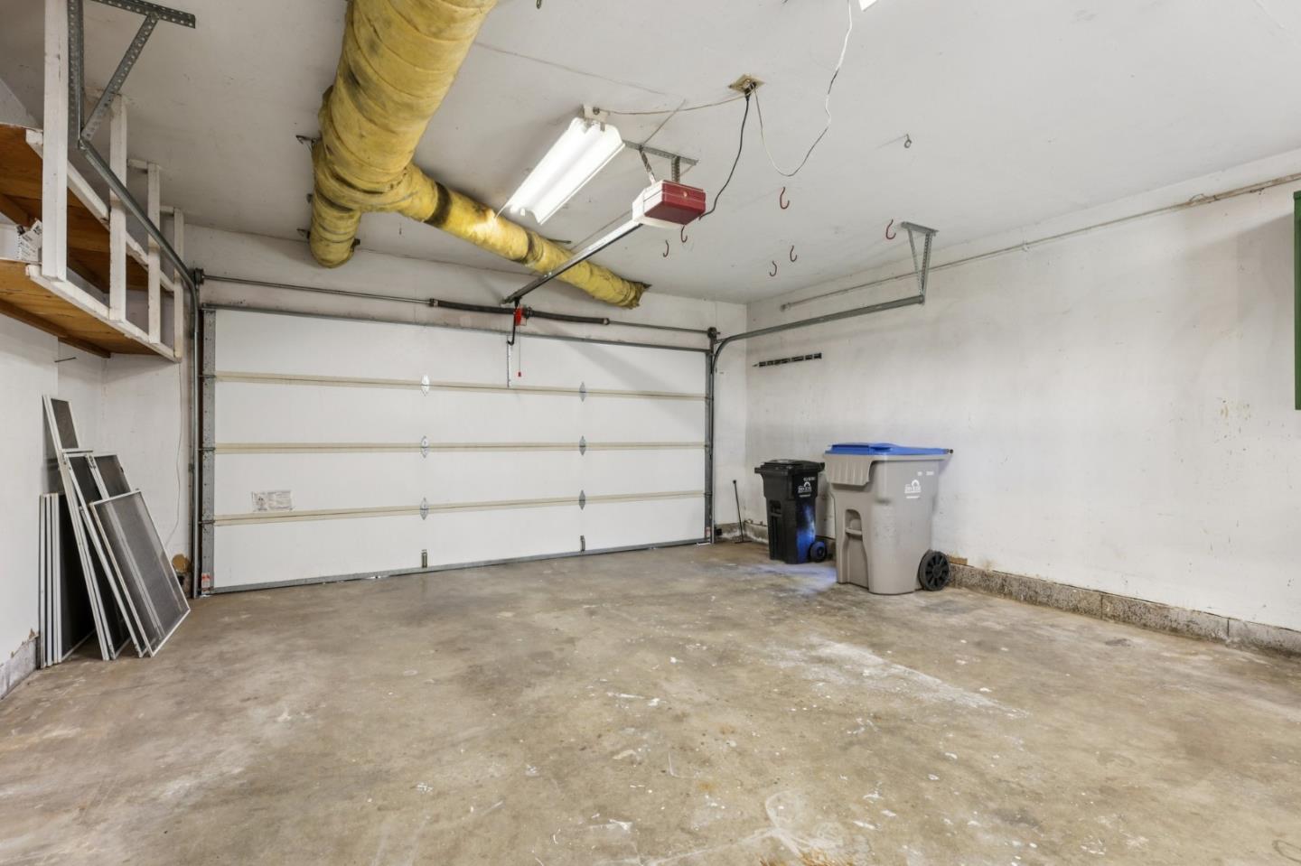 Detail Gallery Image 30 of 41 For 4930 Dickinson Dr, San Jose,  CA 95111 - 4 Beds | 2/1 Baths