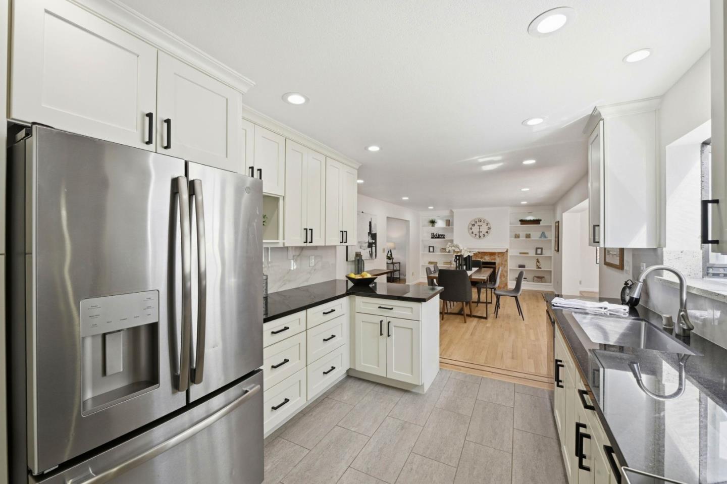 Detail Gallery Image 18 of 47 For 952 Vernie Ct, Cupertino,  CA 95014 - 4 Beds | 3/1 Baths