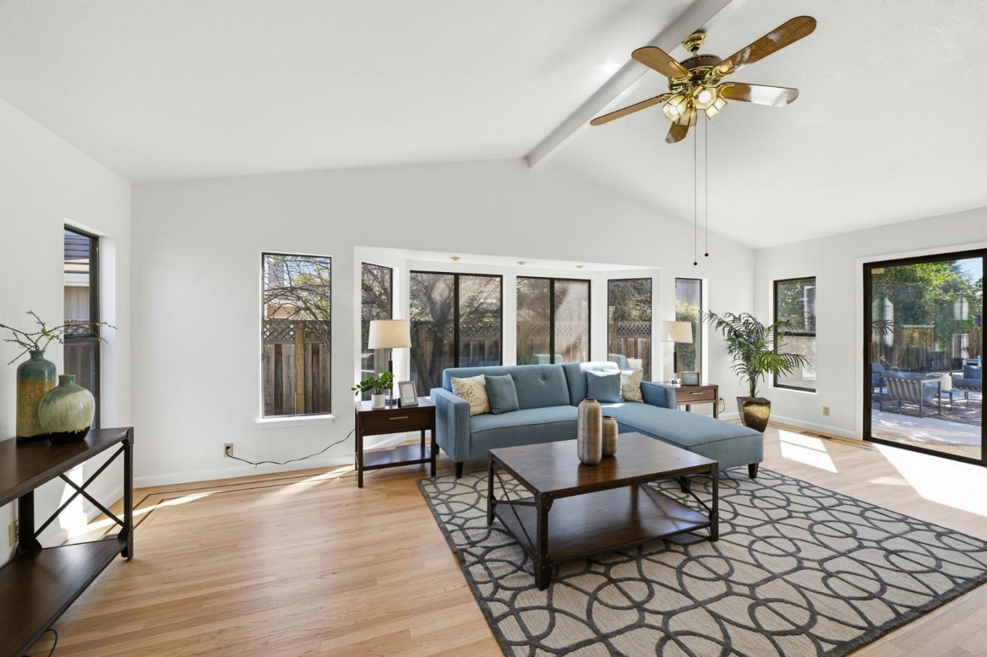 Detail Gallery Image 19 of 47 For 952 Vernie Ct, Cupertino,  CA 95014 - 4 Beds | 3/1 Baths