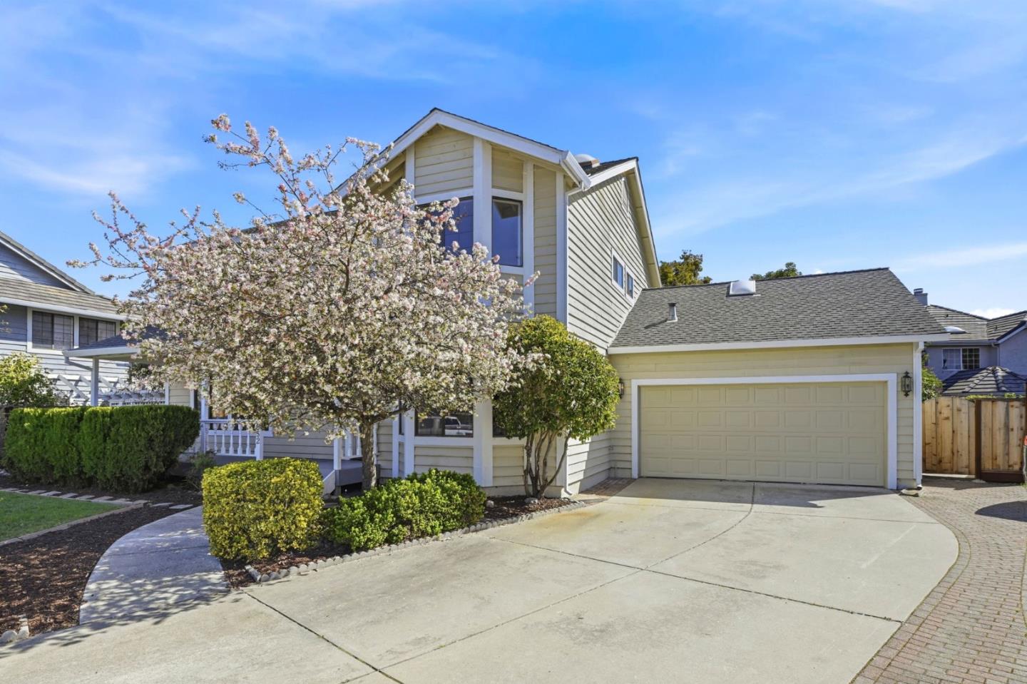 Detail Gallery Image 3 of 47 For 952 Vernie Ct, Cupertino,  CA 95014 - 4 Beds | 3/1 Baths
