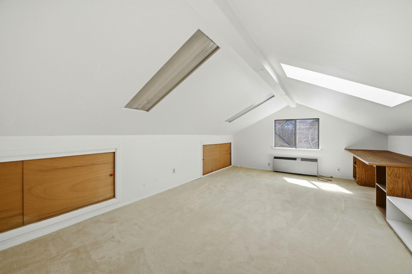 Detail Gallery Image 33 of 47 For 952 Vernie Ct, Cupertino,  CA 95014 - 4 Beds | 3/1 Baths