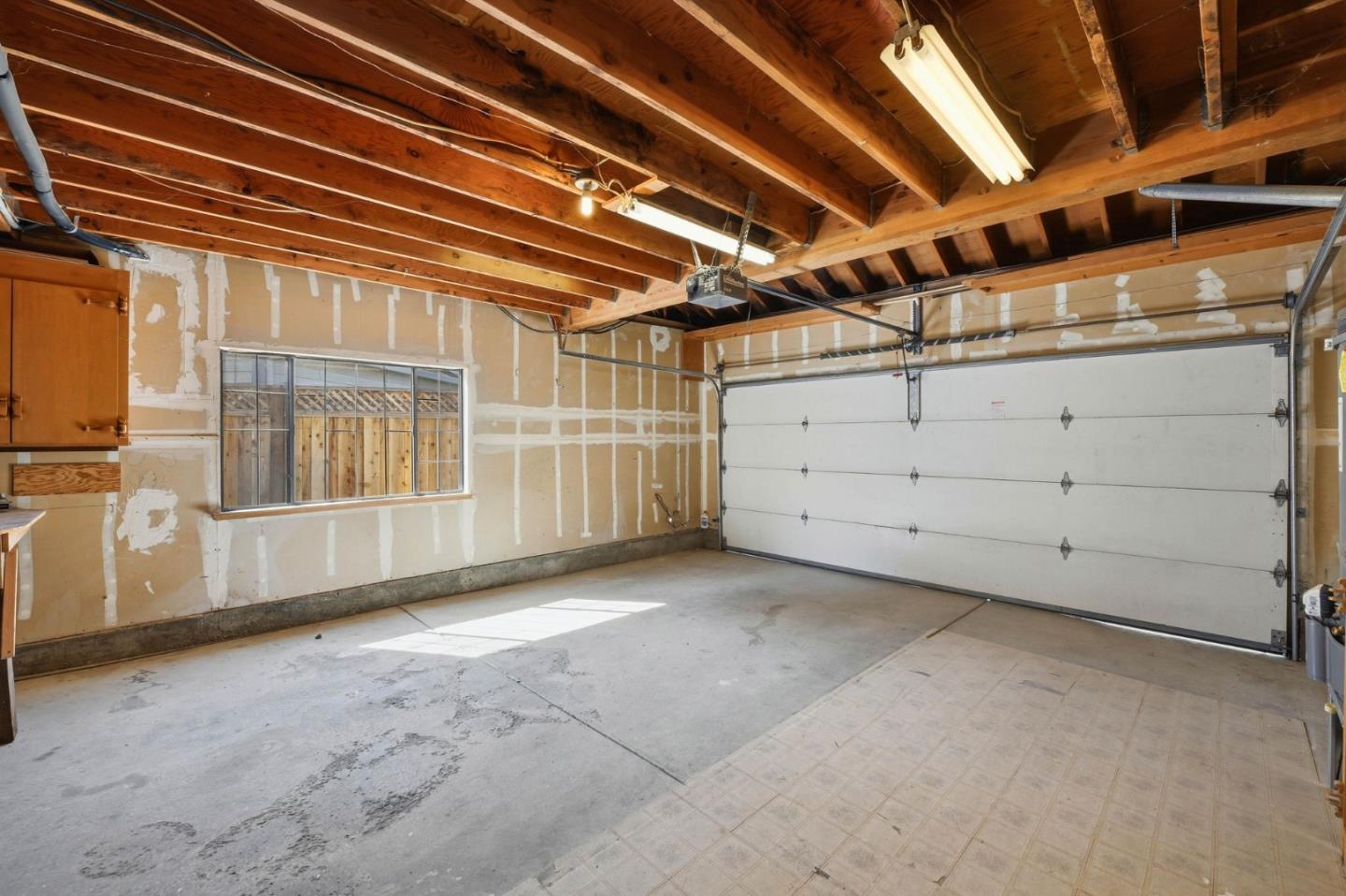 Detail Gallery Image 42 of 47 For 952 Vernie Ct, Cupertino,  CA 95014 - 4 Beds | 3/1 Baths