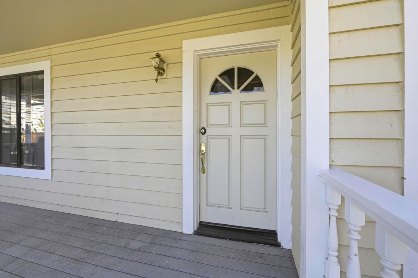 Detail Gallery Image 5 of 47 For 952 Vernie Ct, Cupertino,  CA 95014 - 4 Beds | 3/1 Baths