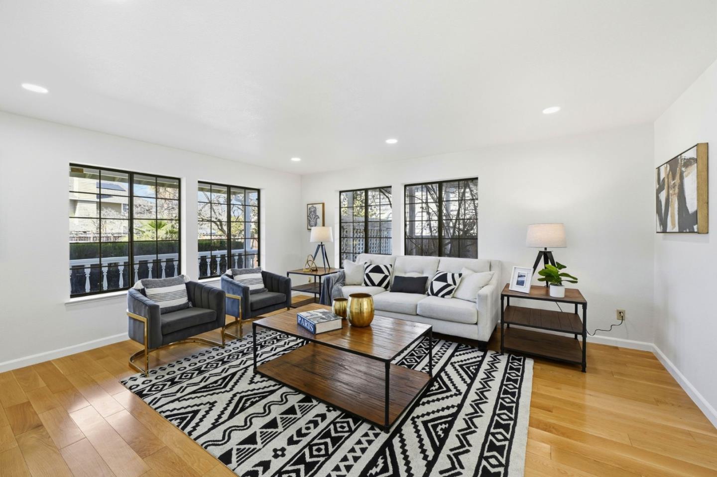 Detail Gallery Image 7 of 47 For 952 Vernie Ct, Cupertino,  CA 95014 - 4 Beds | 3/1 Baths