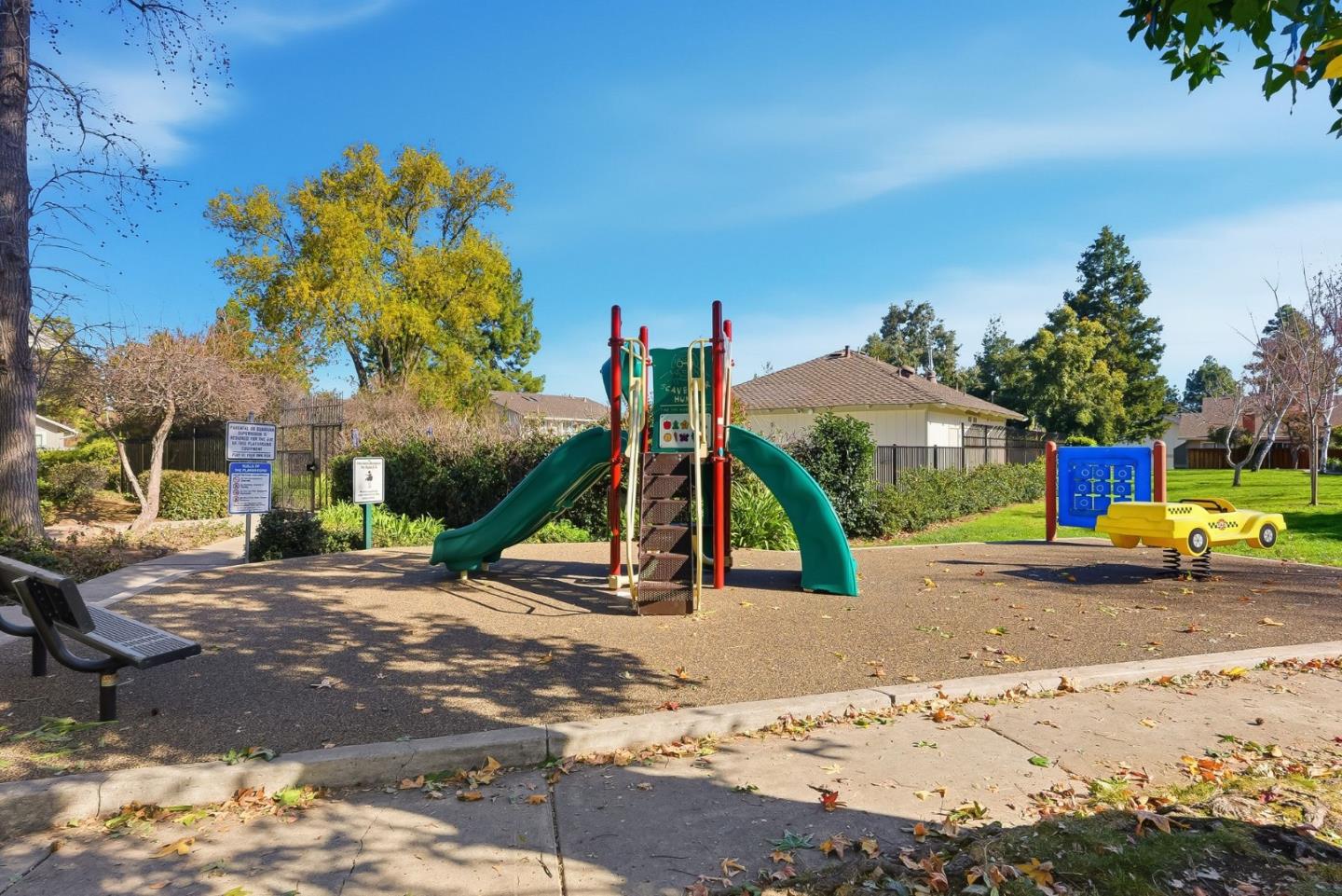 Detail Gallery Image 22 of 22 For 20012 Northcrest Sq, Cupertino,  CA 95014 - 2 Beds | 2 Baths