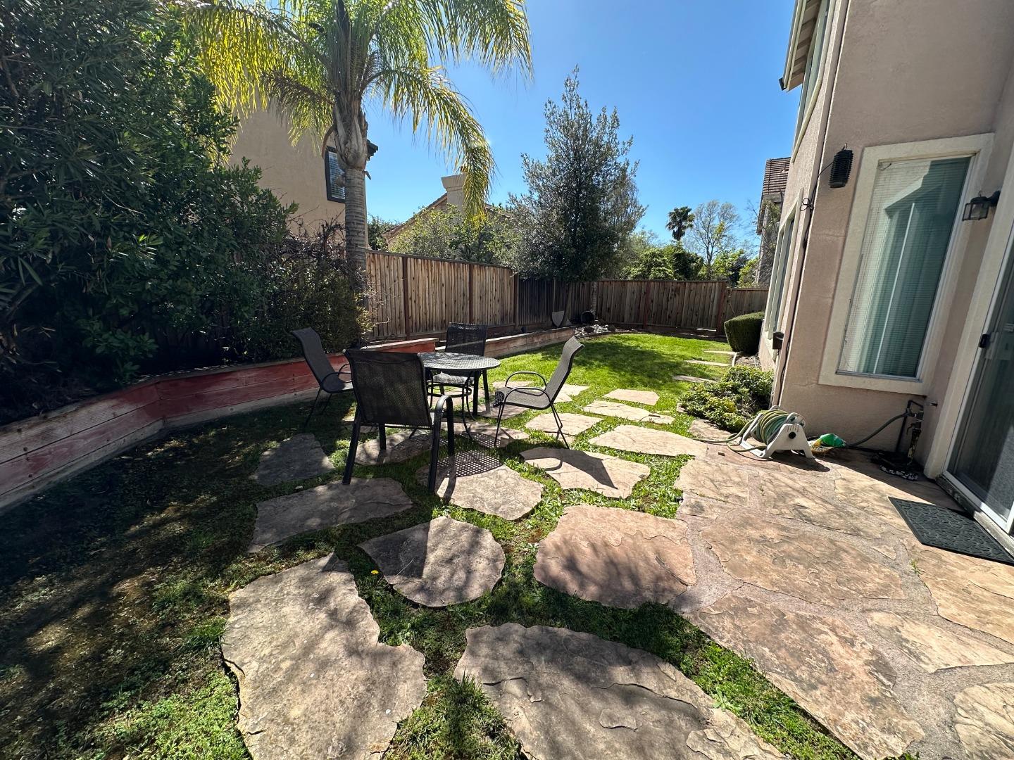 Detail Gallery Image 8 of 8 For 732 Schoolhouse Rd, San Jose,  CA 95138 - 4 Beds | 3 Baths