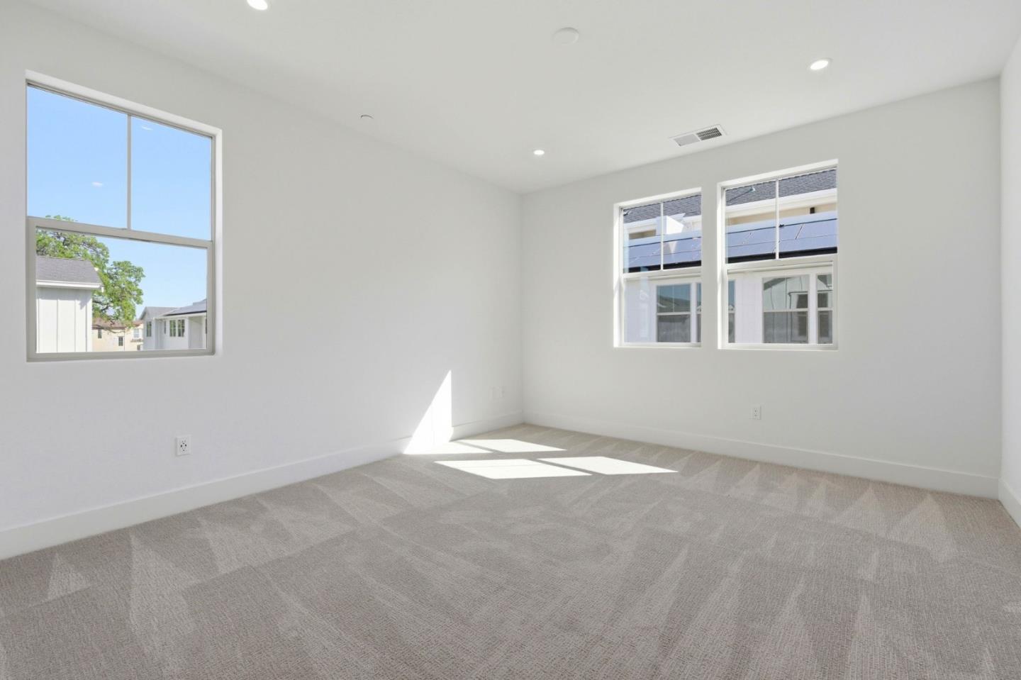 Detail Gallery Image 9 of 16 For 224 Oak Circle, Walnut Creek,  CA 94597 - 4 Beds | 3/1 Baths