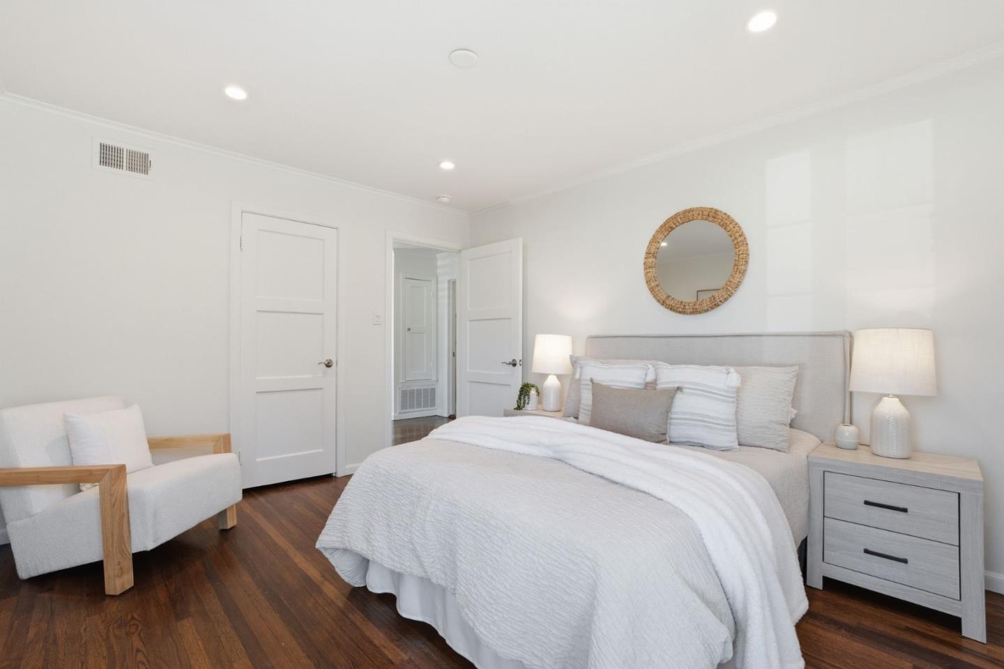 Detail Gallery Image 26 of 43 For 207 Rockwood Dr, South San Francisco,  CA 94080 - 3 Beds | 2 Baths