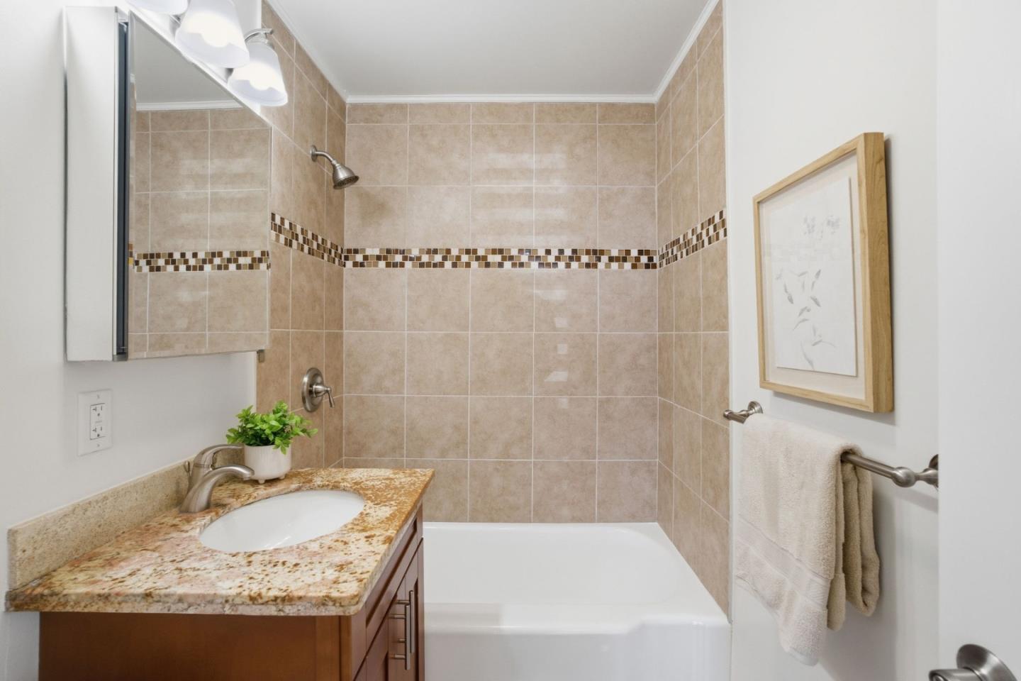 Detail Gallery Image 31 of 43 For 207 Rockwood Dr, South San Francisco,  CA 94080 - 3 Beds | 2 Baths