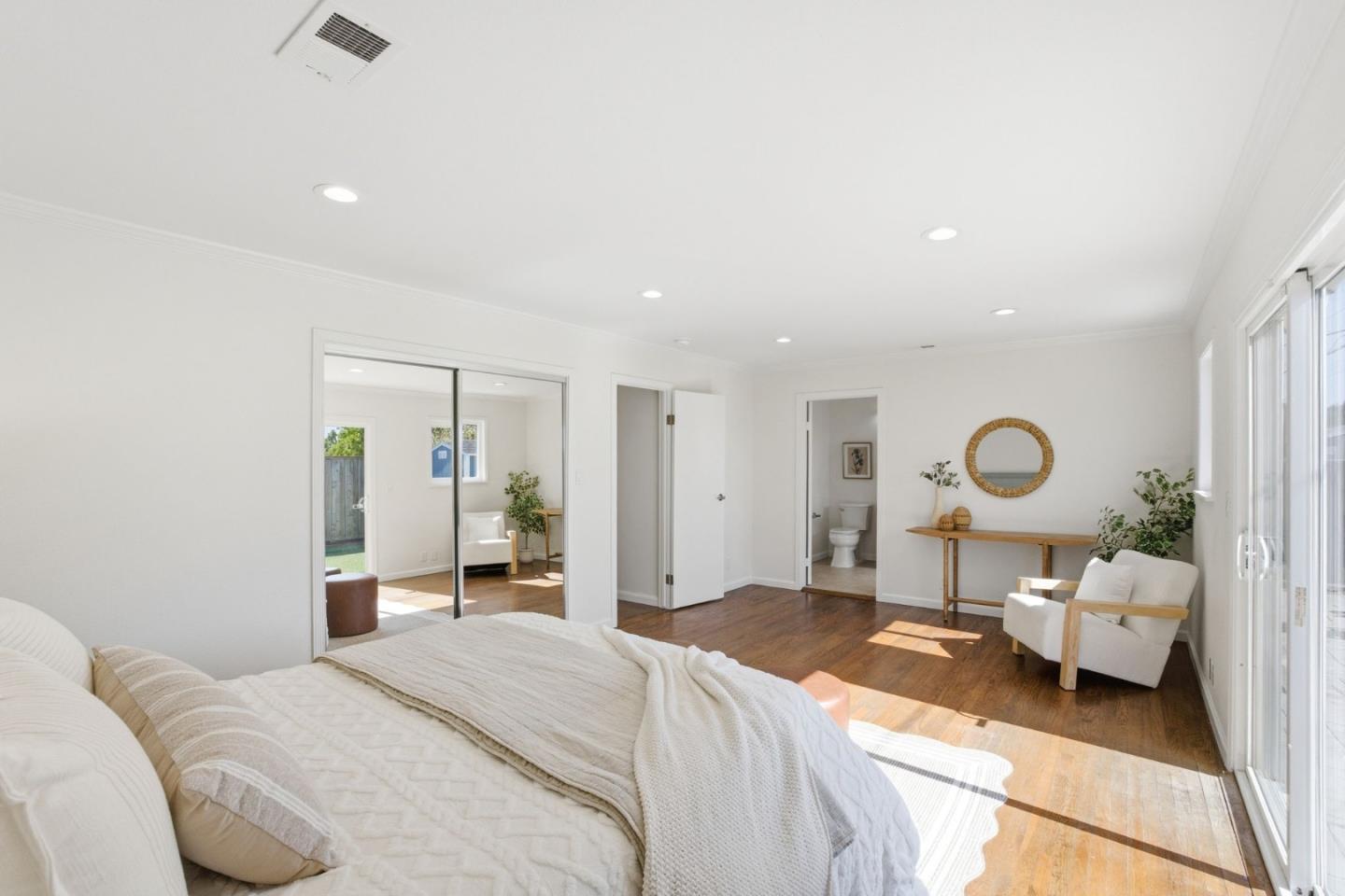 Detail Gallery Image 37 of 43 For 207 Rockwood Dr, South San Francisco,  CA 94080 - 3 Beds | 2 Baths