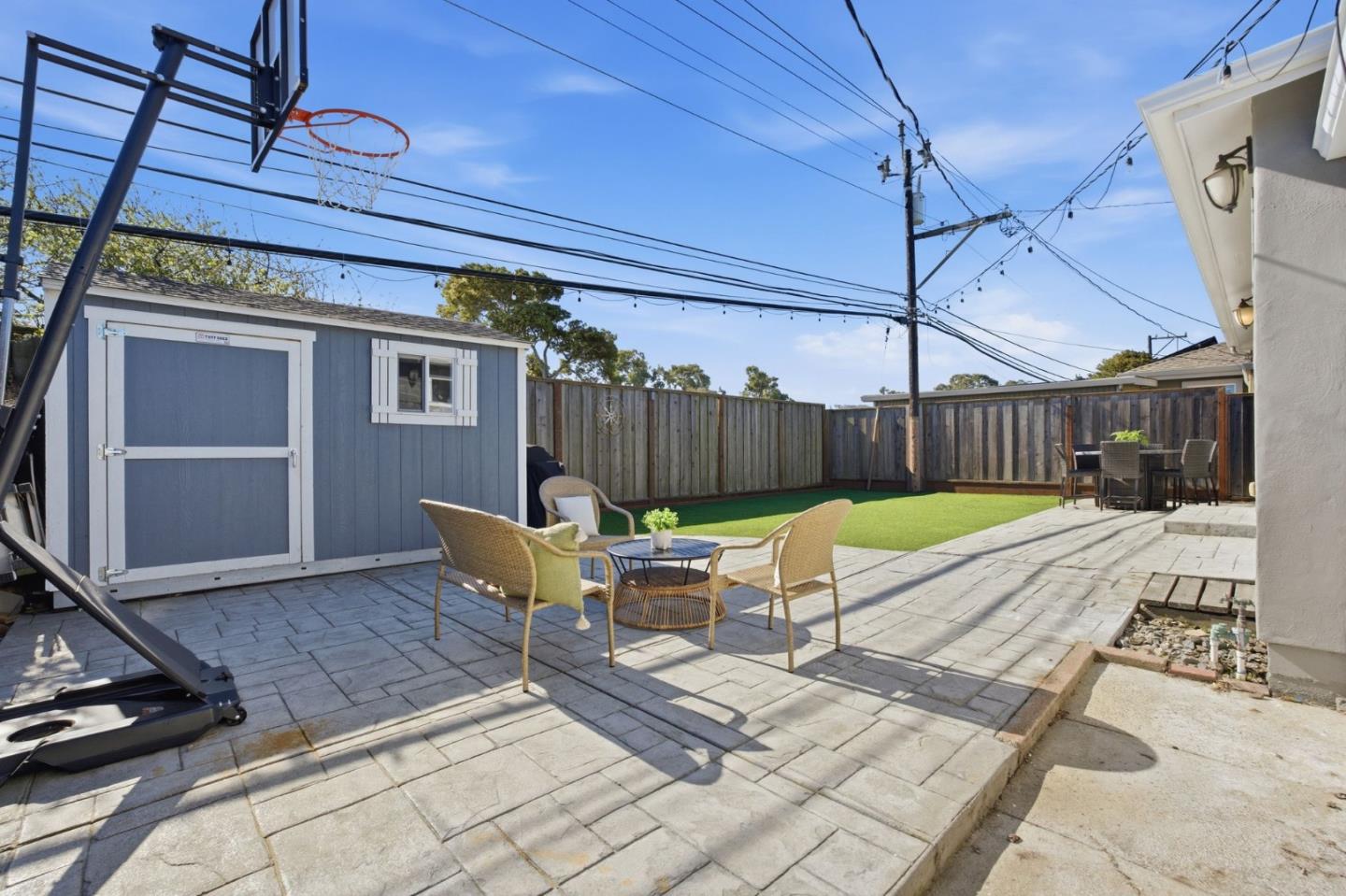 Detail Gallery Image 42 of 43 For 207 Rockwood Dr, South San Francisco,  CA 94080 - 3 Beds | 2 Baths