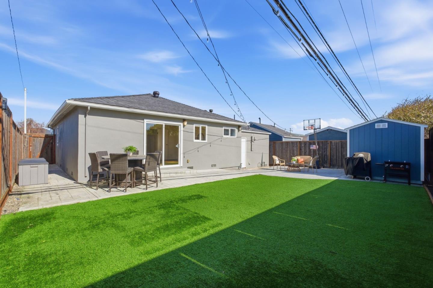 Detail Gallery Image 43 of 43 For 207 Rockwood Dr, South San Francisco,  CA 94080 - 3 Beds | 2 Baths