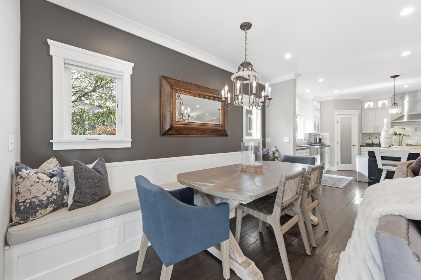 Detail Gallery Image 12 of 39 For 2349 Eaton, San Carlos,  CA 94070 - 4 Beds | 4/1 Baths