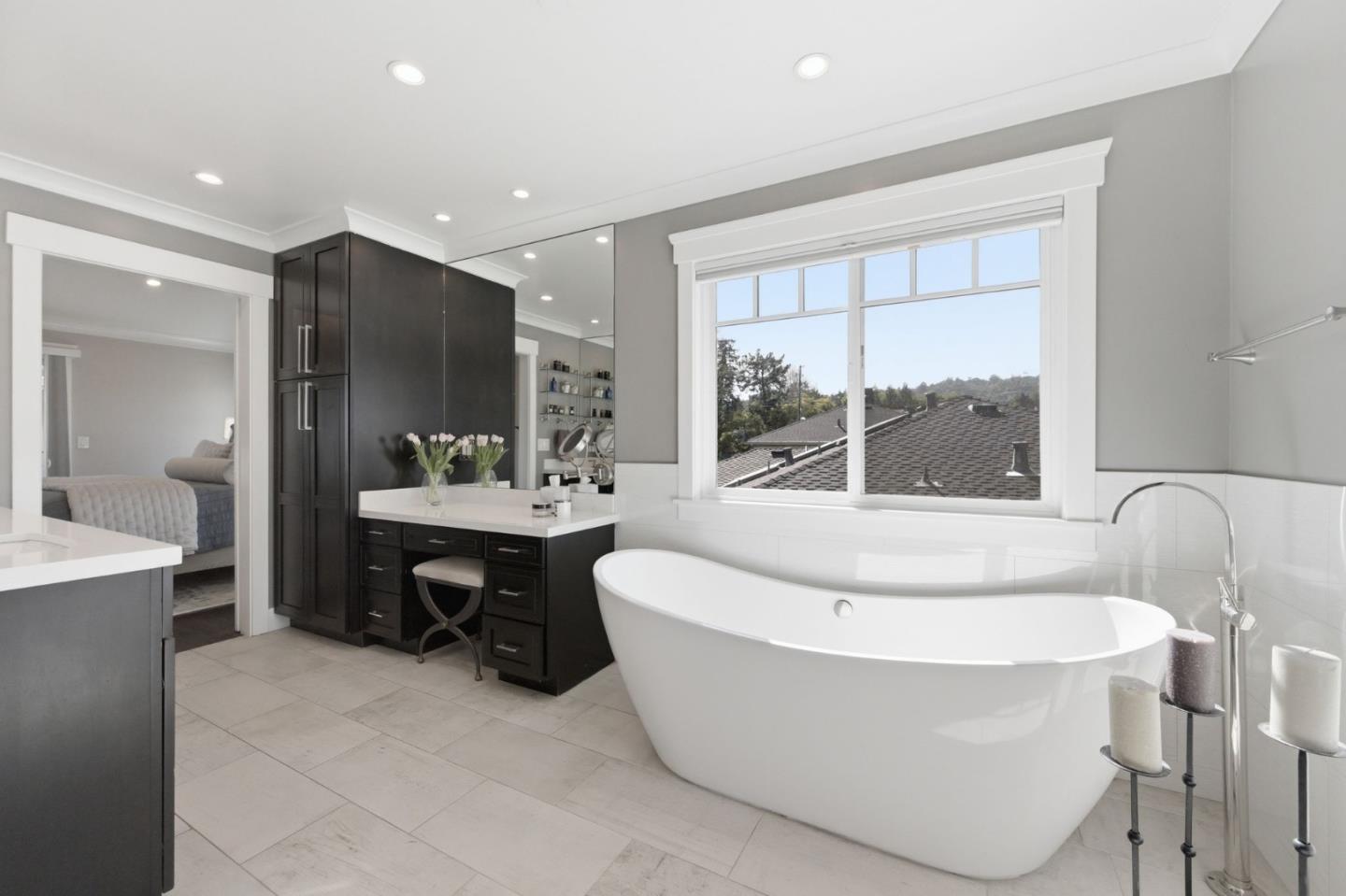 Detail Gallery Image 20 of 39 For 2349 Eaton, San Carlos,  CA 94070 - 4 Beds | 4/1 Baths