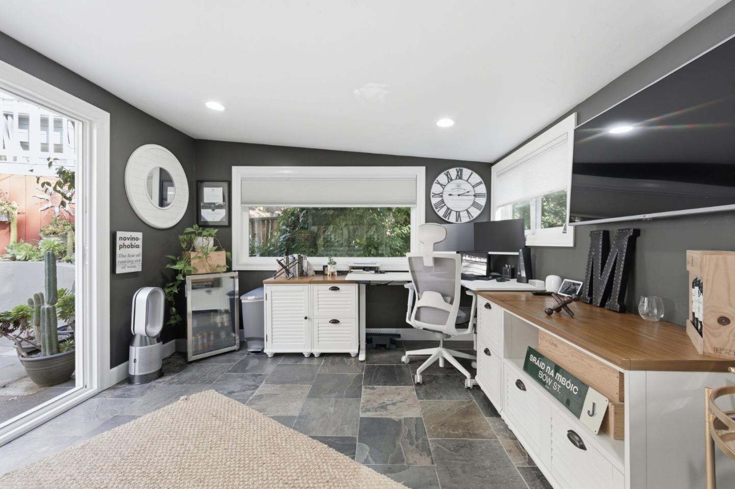 Detail Gallery Image 31 of 39 For 2349 Eaton, San Carlos,  CA 94070 - 4 Beds | 4/1 Baths