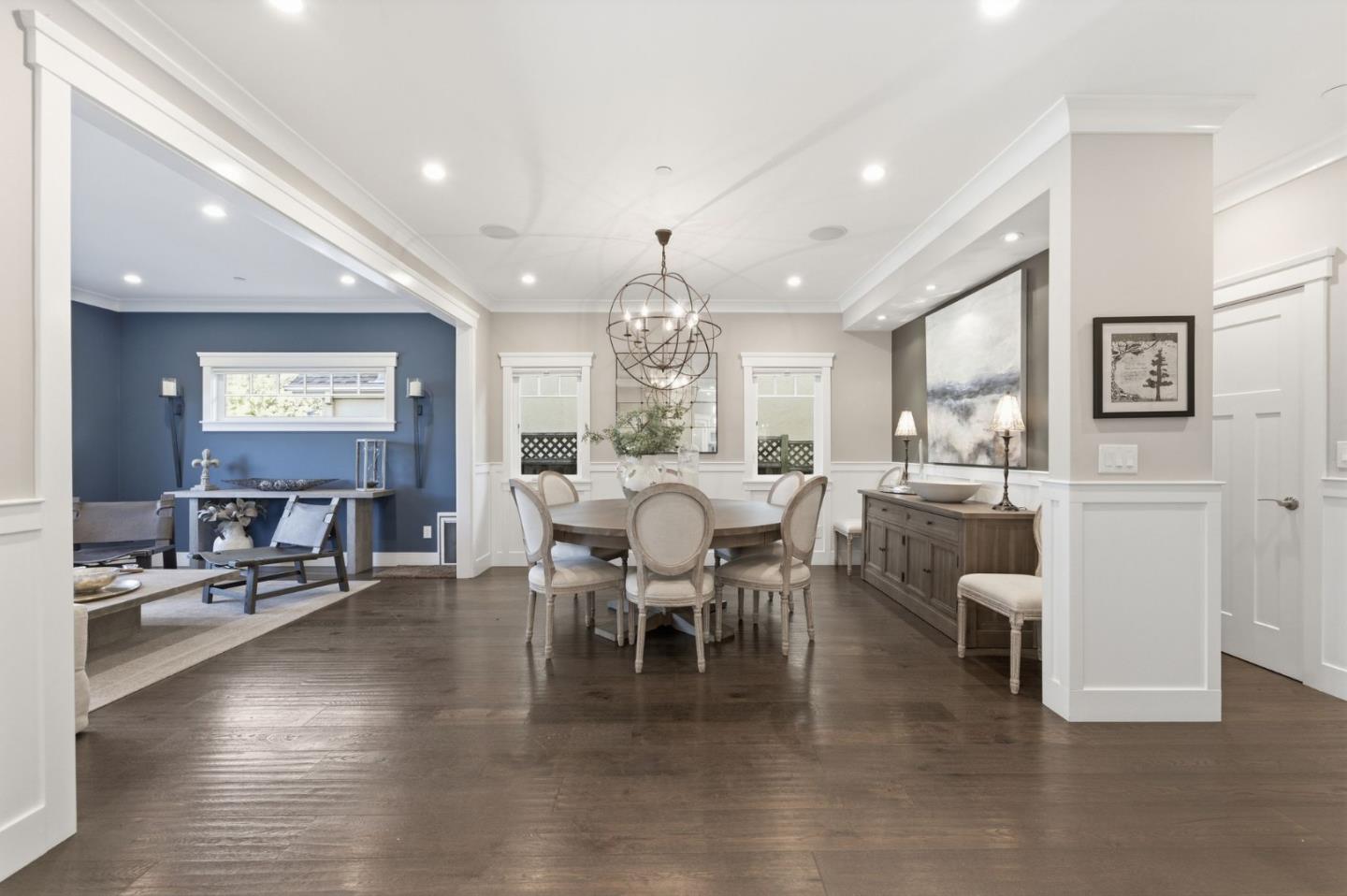 Detail Gallery Image 4 of 39 For 2349 Eaton, San Carlos,  CA 94070 - 4 Beds | 4/1 Baths