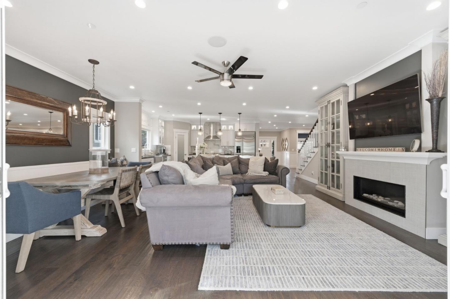 Detail Gallery Image 9 of 39 For 2349 Eaton, San Carlos,  CA 94070 - 4 Beds | 4/1 Baths