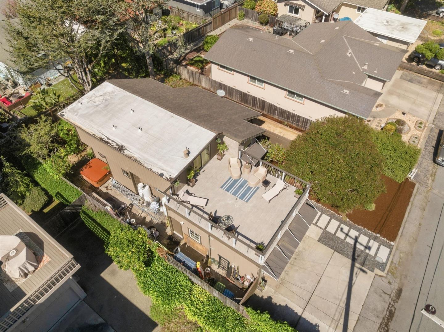 Detail Gallery Image 12 of 56 For 118 Sea Terrace Way, Aptos,  CA 95003 - 3 Beds | 2 Baths