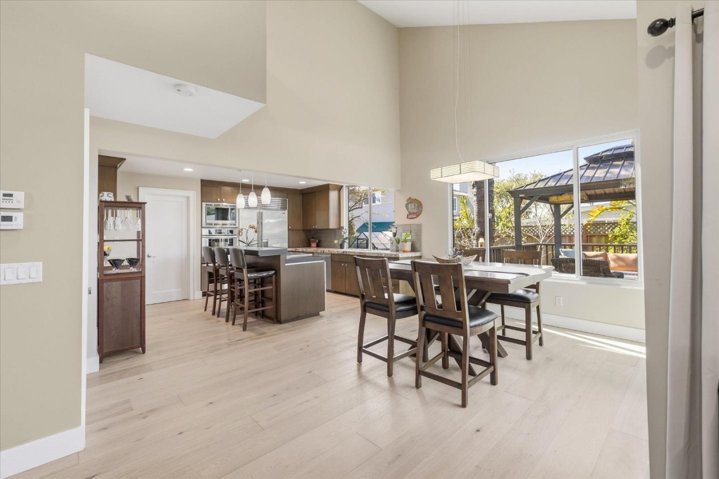 Detail Gallery Image 25 of 56 For 118 Sea Terrace Way, Aptos,  CA 95003 - 3 Beds | 2 Baths