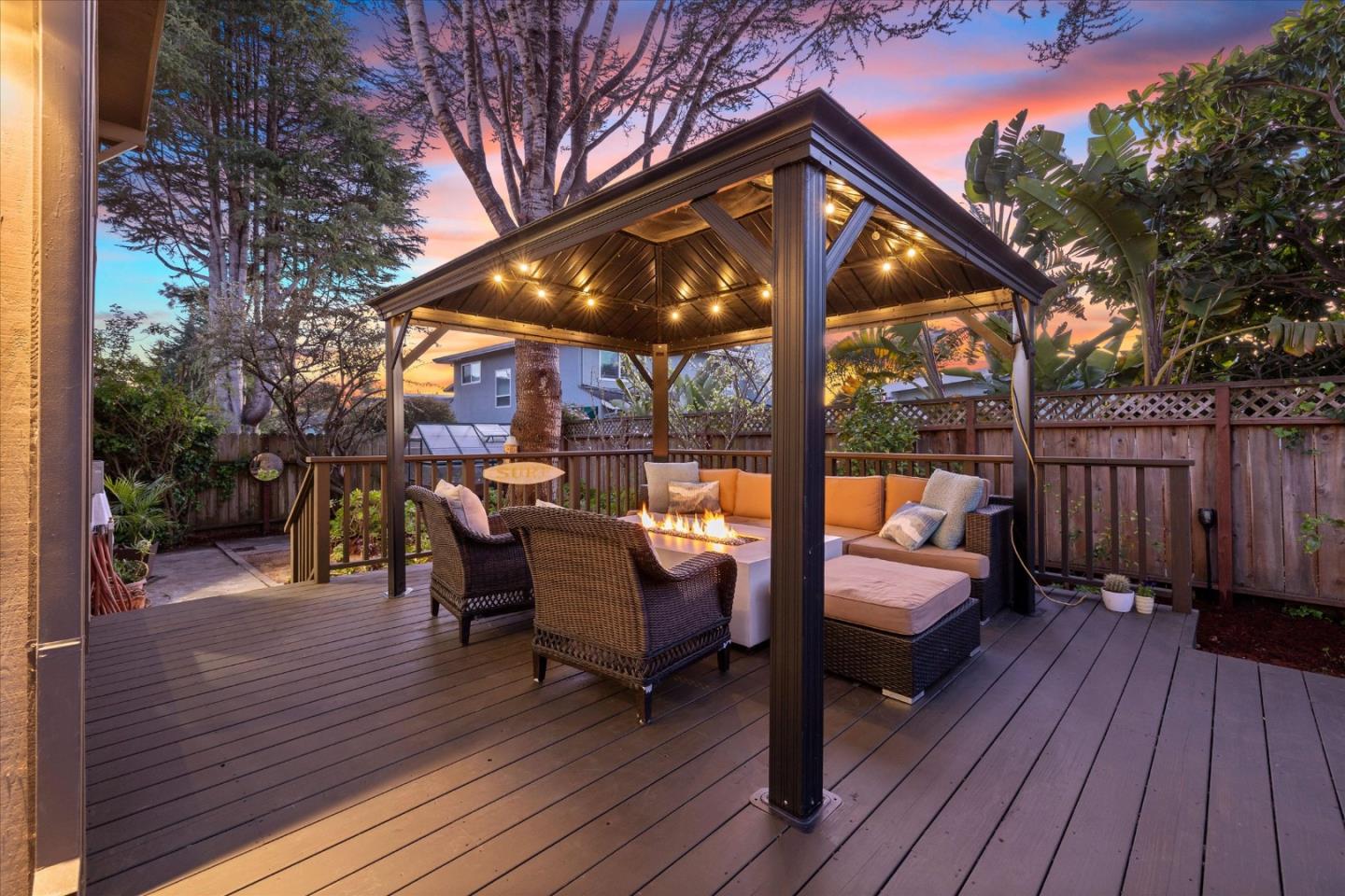 Detail Gallery Image 6 of 56 For 118 Sea Terrace Way, Aptos,  CA 95003 - 3 Beds | 2 Baths