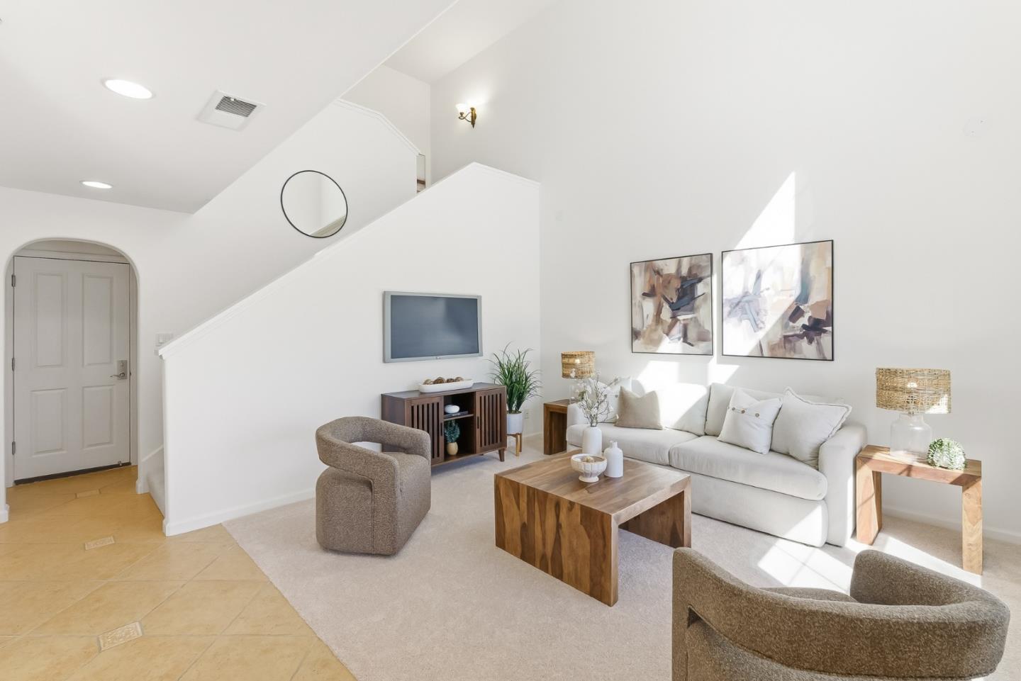 Detail Gallery Image 6 of 40 For 3537 Michelangelo Dr, San Jose,  CA 95135 - 3 Beds | 2/1 Baths