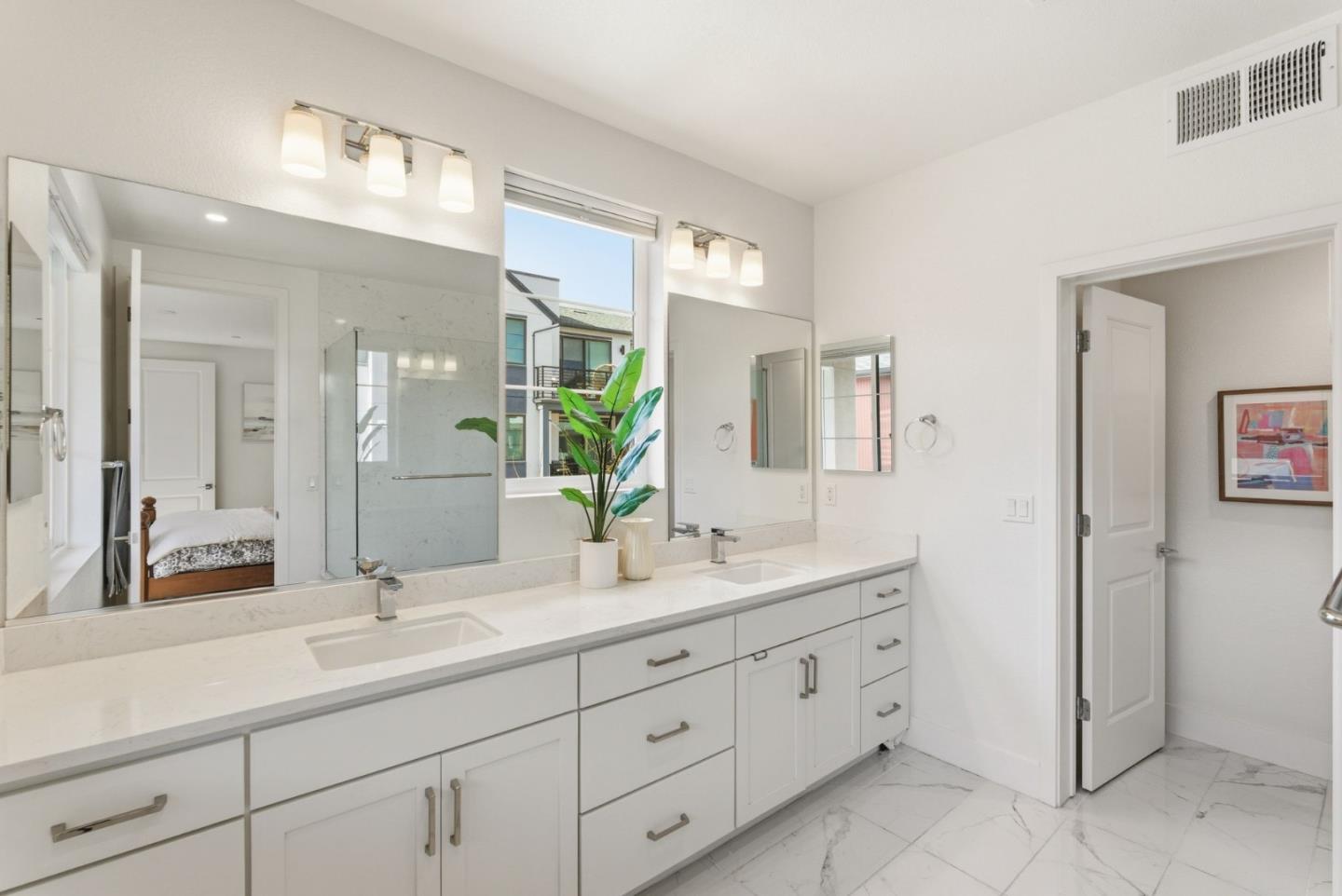 Detail Gallery Image 19 of 50 For 15206 Watkins Dr, Los Gatos,  CA 95032 - 3 Beds | 2/1 Baths