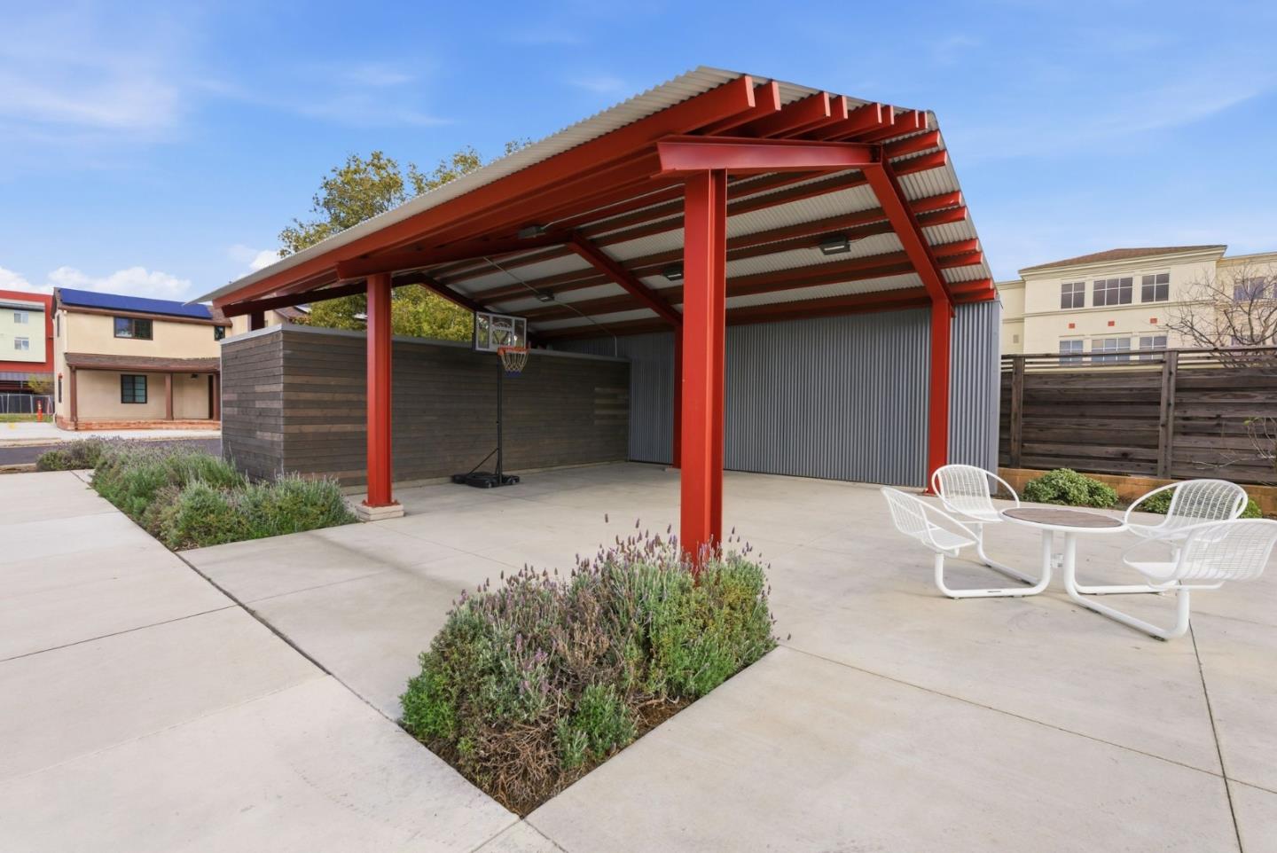 Detail Gallery Image 39 of 50 For 15206 Watkins Dr, Los Gatos,  CA 95032 - 3 Beds | 2/1 Baths