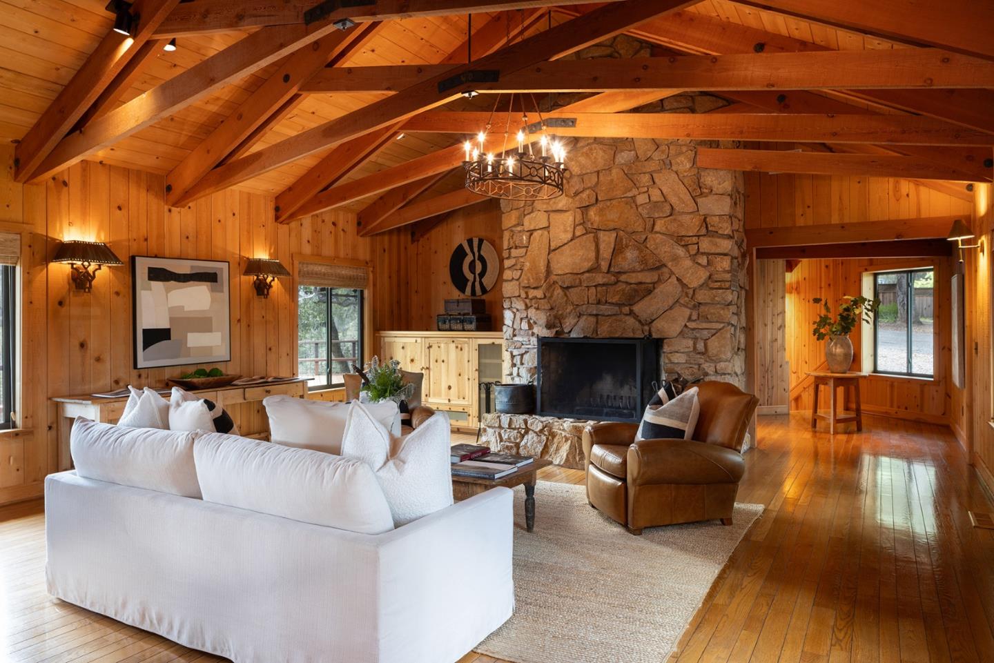 Front Image Thumbnail for ML82038133