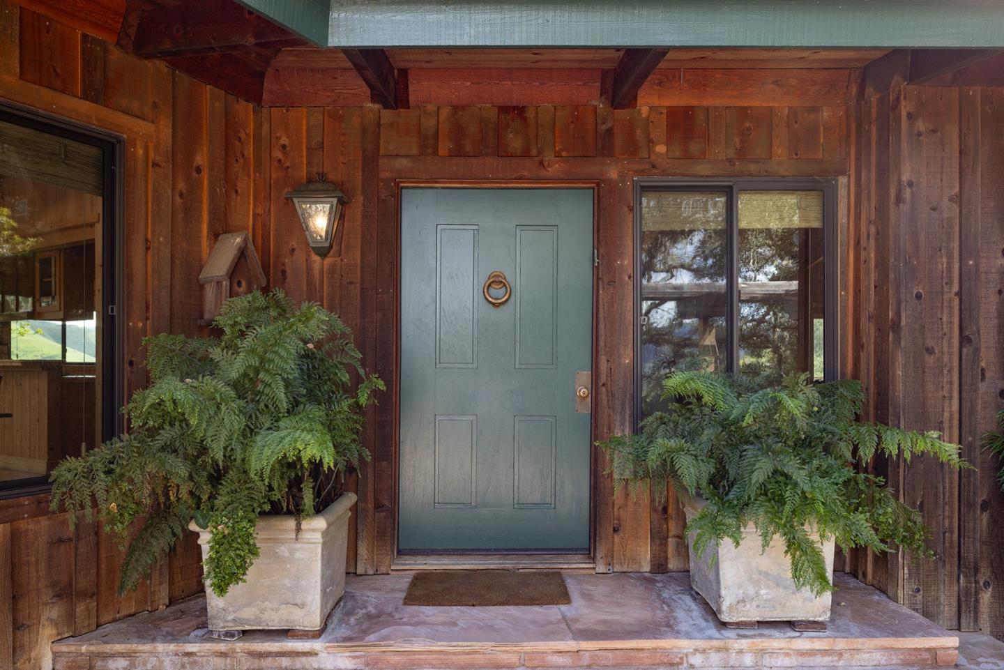 Detail Gallery Image 4 of 42 For 17094 Cachagua Rd, Carmel Valley,  CA 93924 - 5 Beds | 5/1 Baths