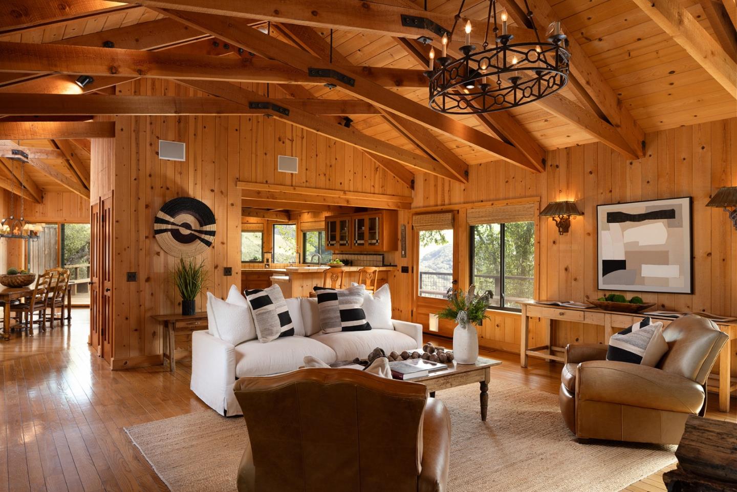 Detail Gallery Image 6 of 42 For 17094 Cachagua Rd, Carmel Valley,  CA 93924 - 5 Beds | 5/1 Baths