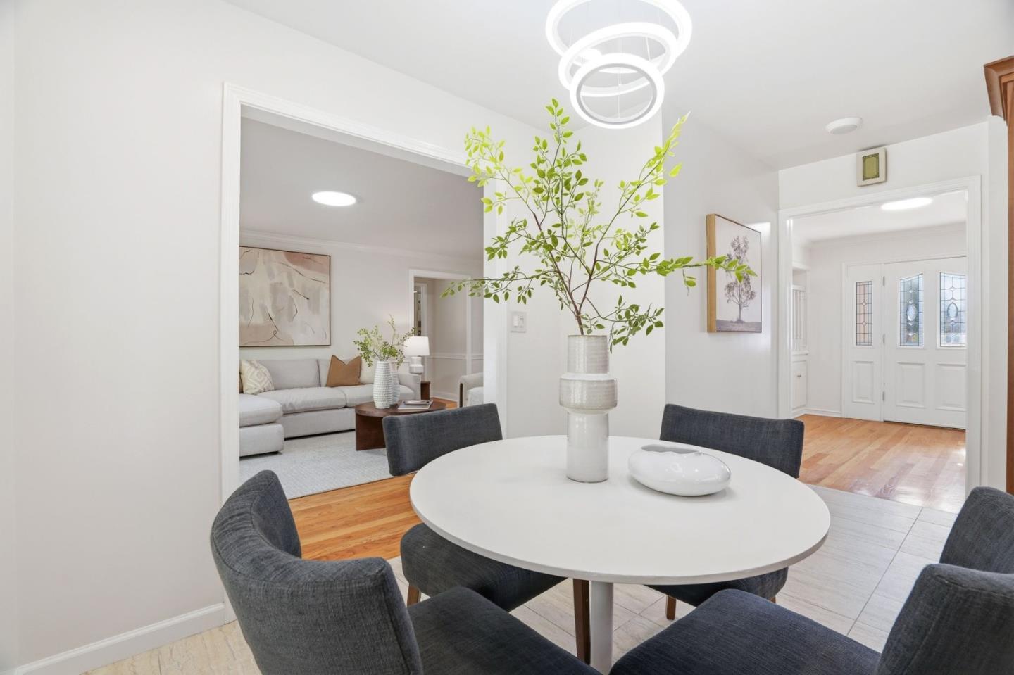 Detail Gallery Image 15 of 53 For 1315 Bright Oaks Ct, Los Altos,  CA 94024 - 5 Beds | 3 Baths