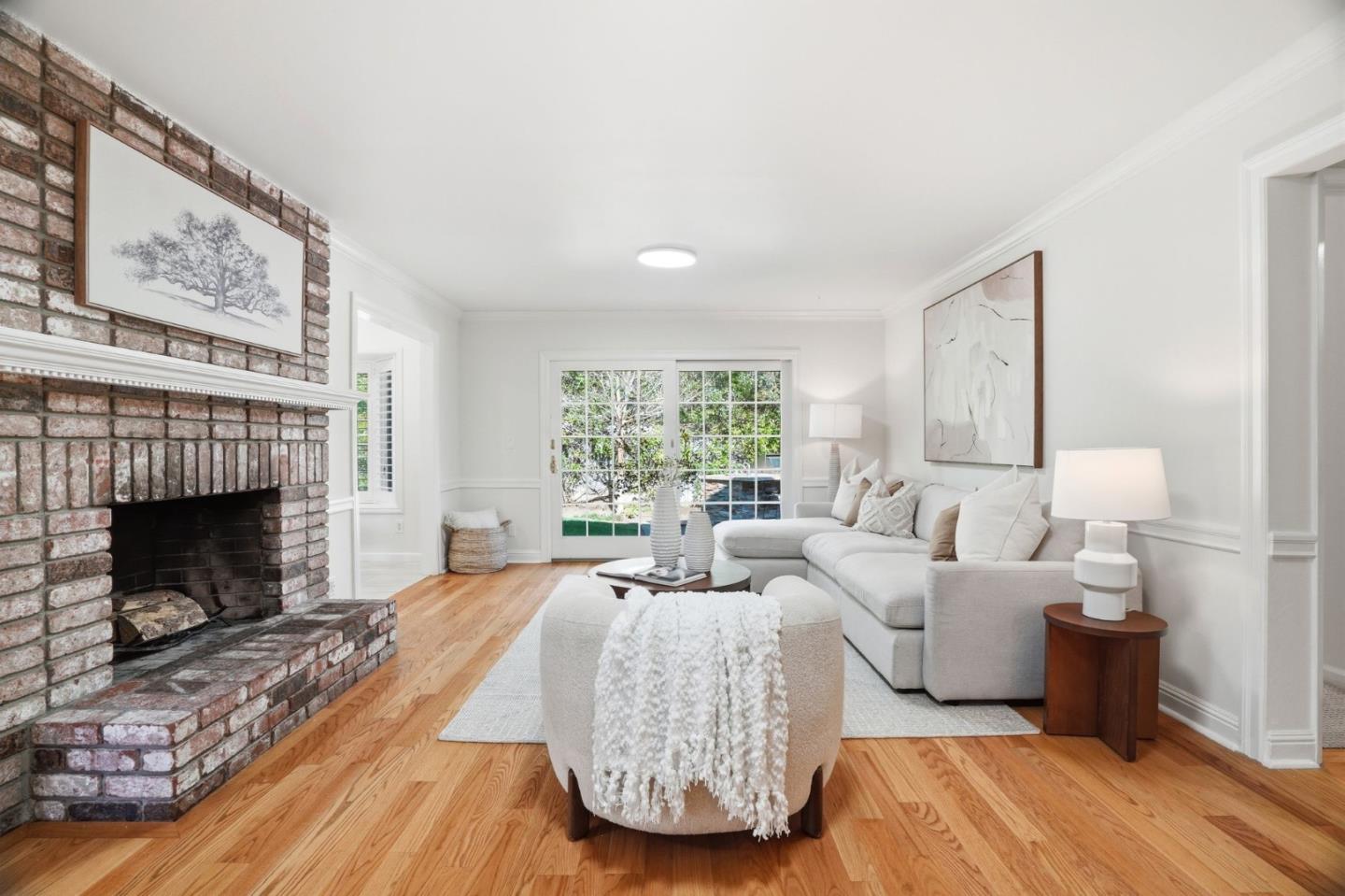 Detail Gallery Image 17 of 53 For 1315 Bright Oaks Ct, Los Altos,  CA 94024 - 5 Beds | 3 Baths