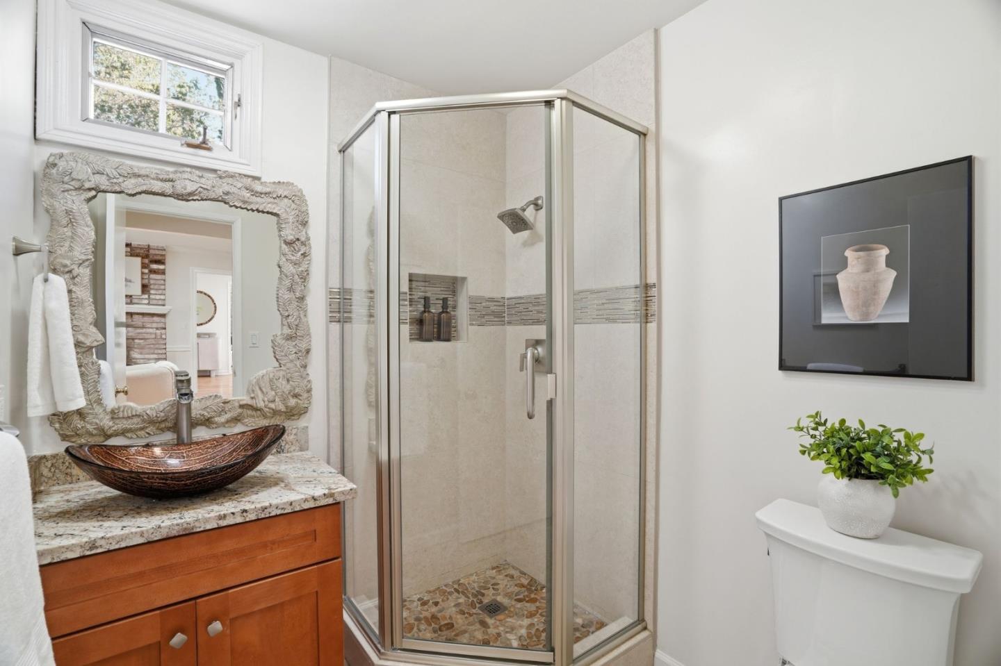 Detail Gallery Image 32 of 53 For 1315 Bright Oaks Ct, Los Altos,  CA 94024 - 5 Beds | 3 Baths