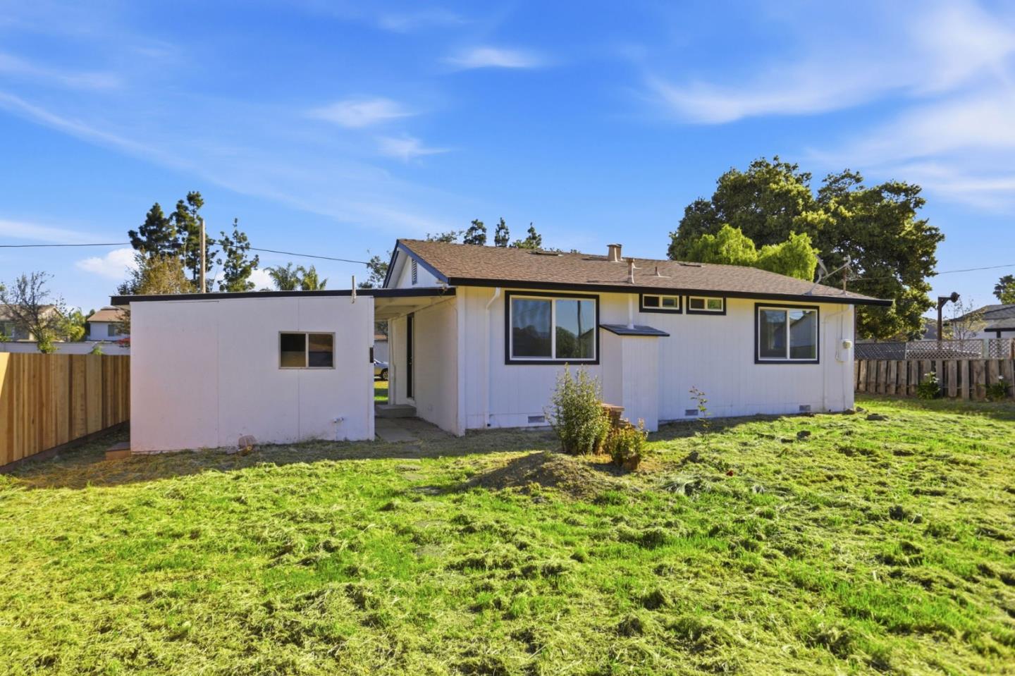 Detail Gallery Image 23 of 28 For 3110 Airline Hwy, Hollister,  CA 95023 - 2 Beds | 2 Baths