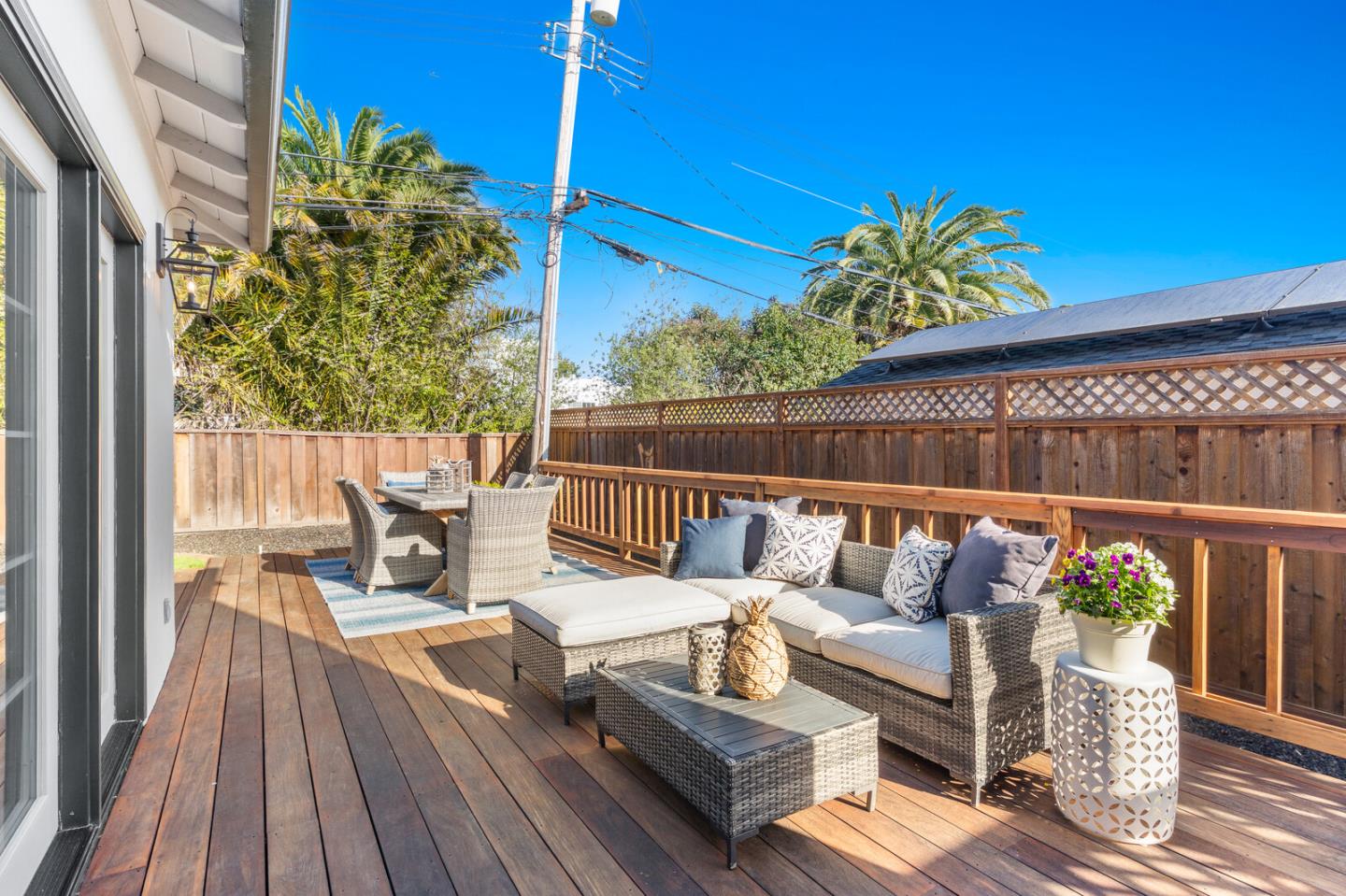 Detail Gallery Image 24 of 35 For 818 W Grant Pl, San Mateo,  CA 94402 - 3 Beds | 2/1 Baths