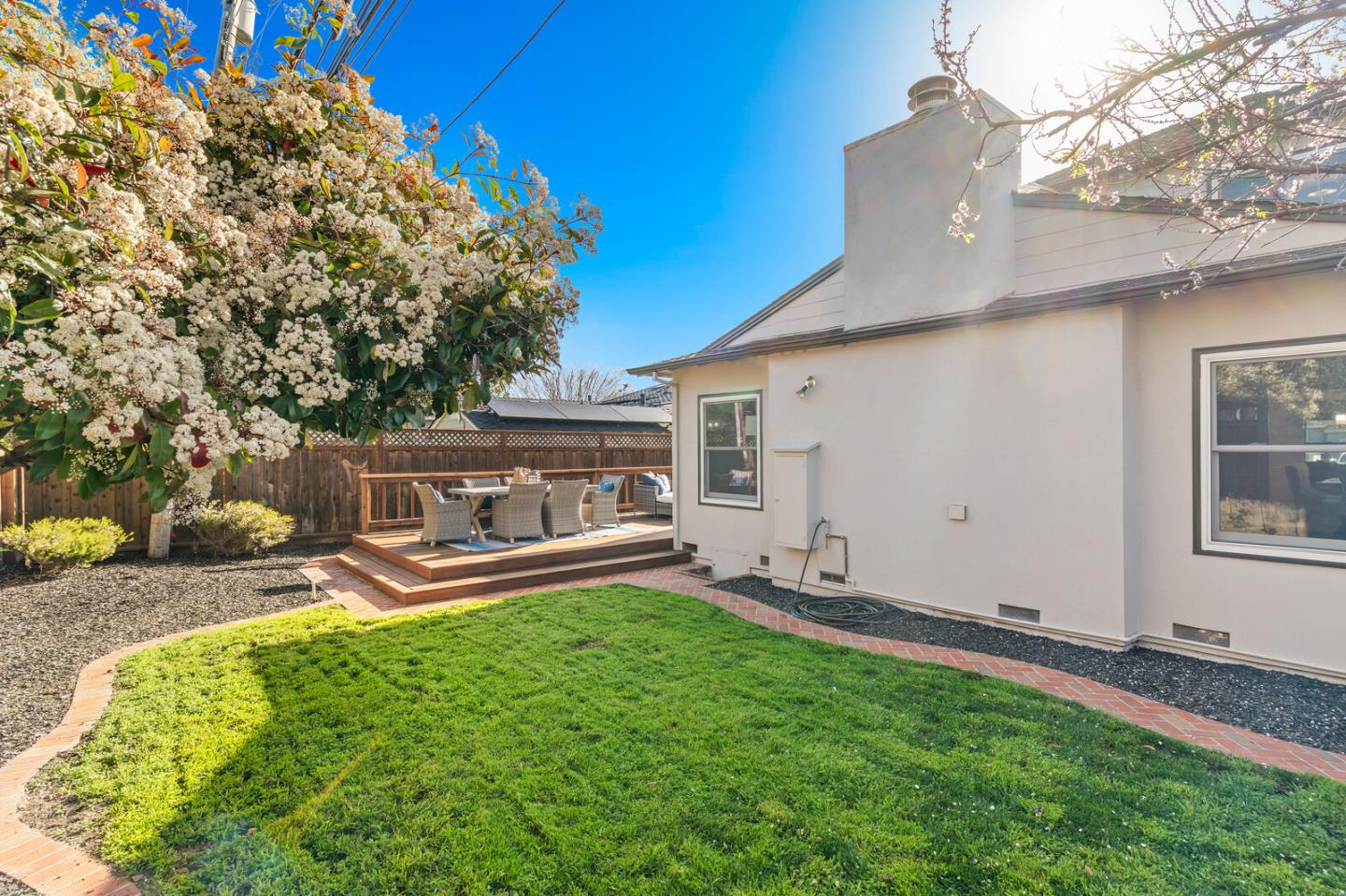 Detail Gallery Image 26 of 35 For 818 W Grant Pl, San Mateo,  CA 94402 - 3 Beds | 2/1 Baths