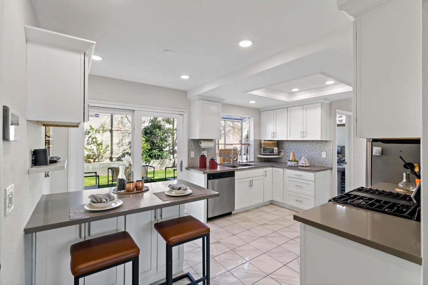 Detail Gallery Image 23 of 59 For 5358 Matthew Ter, Fremont,  CA 94555 - 3 Beds | 2/1 Baths