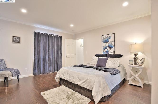 Detail Gallery Image 11 of 27 For 1753 Church St, Oakland,  CA 94621 - 2 Beds | 1 Baths