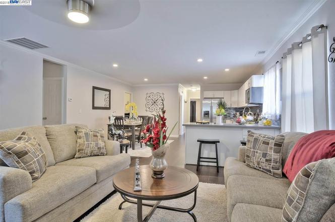 Detail Gallery Image 24 of 27 For 1753 Church St, Oakland,  CA 94621 - 2 Beds | 1 Baths