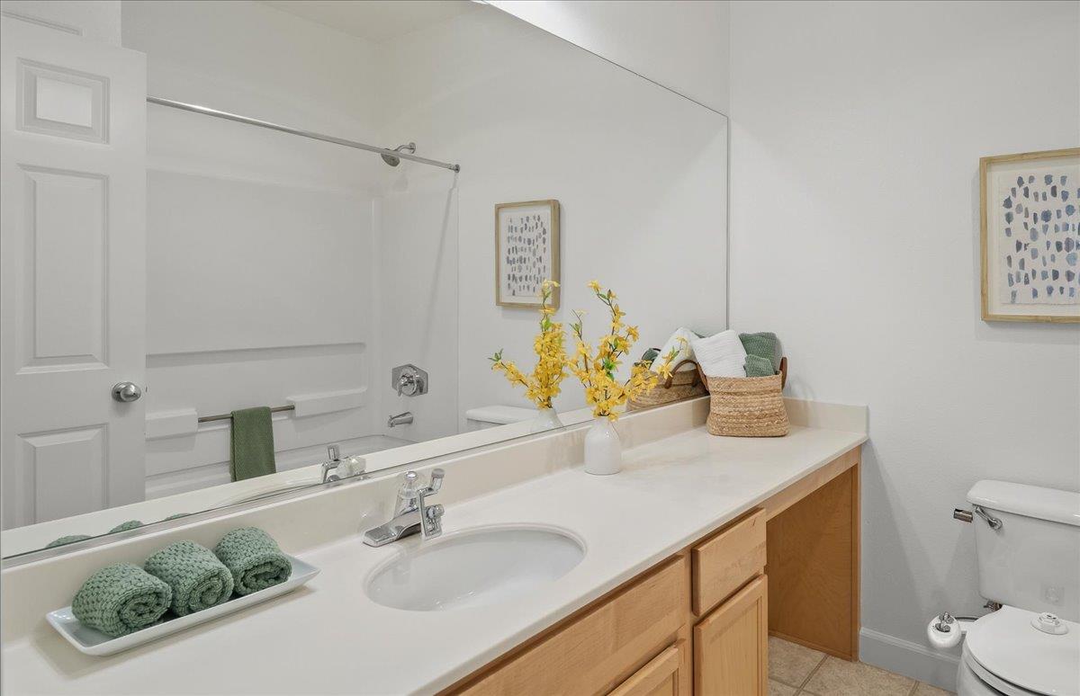 Detail Gallery Image 14 of 16 For 108 Bryant St #28,  Mountain View,  CA 94041 - 3 Beds | 2/1 Baths