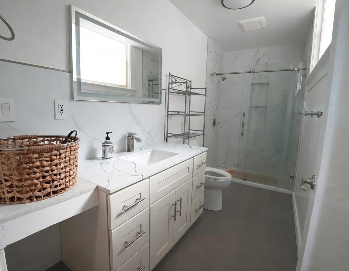 Detail Gallery Image 12 of 39 For 496 6th St, Montara,  CA 94037 - – Beds | – Baths