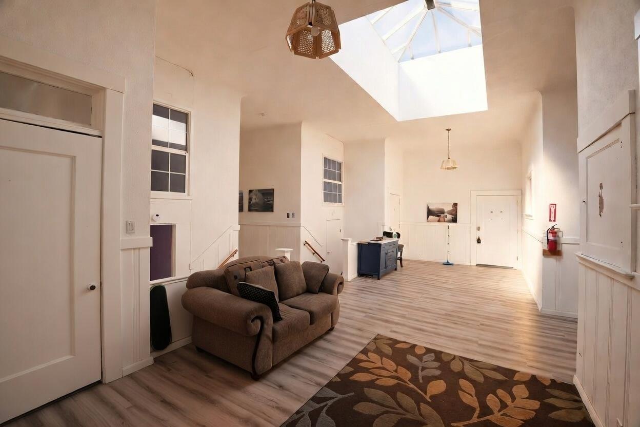 Detail Gallery Image 6 of 39 For 496 6th St, Montara,  CA 94037 - – Beds | – Baths